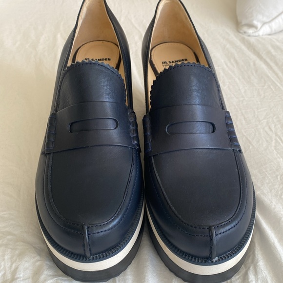 Jill Sander navy platform loafer like new.  Nave, white, and black.  Size 38 - Picture 7 of 7